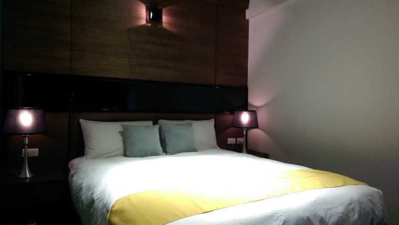 Royal Rose Hotel Taipei Station Экстерьер фото