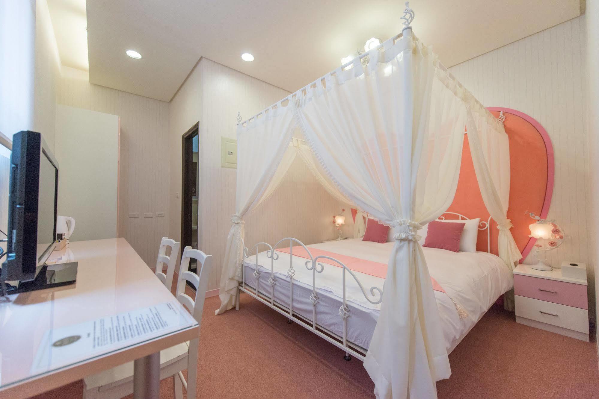 Royal Rose Hotel Taipei Station Экстерьер фото